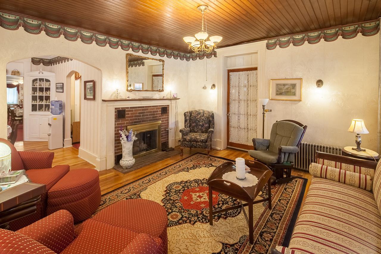 Augustus Bove House Bed and Breakfast Naples Eksteriør billede